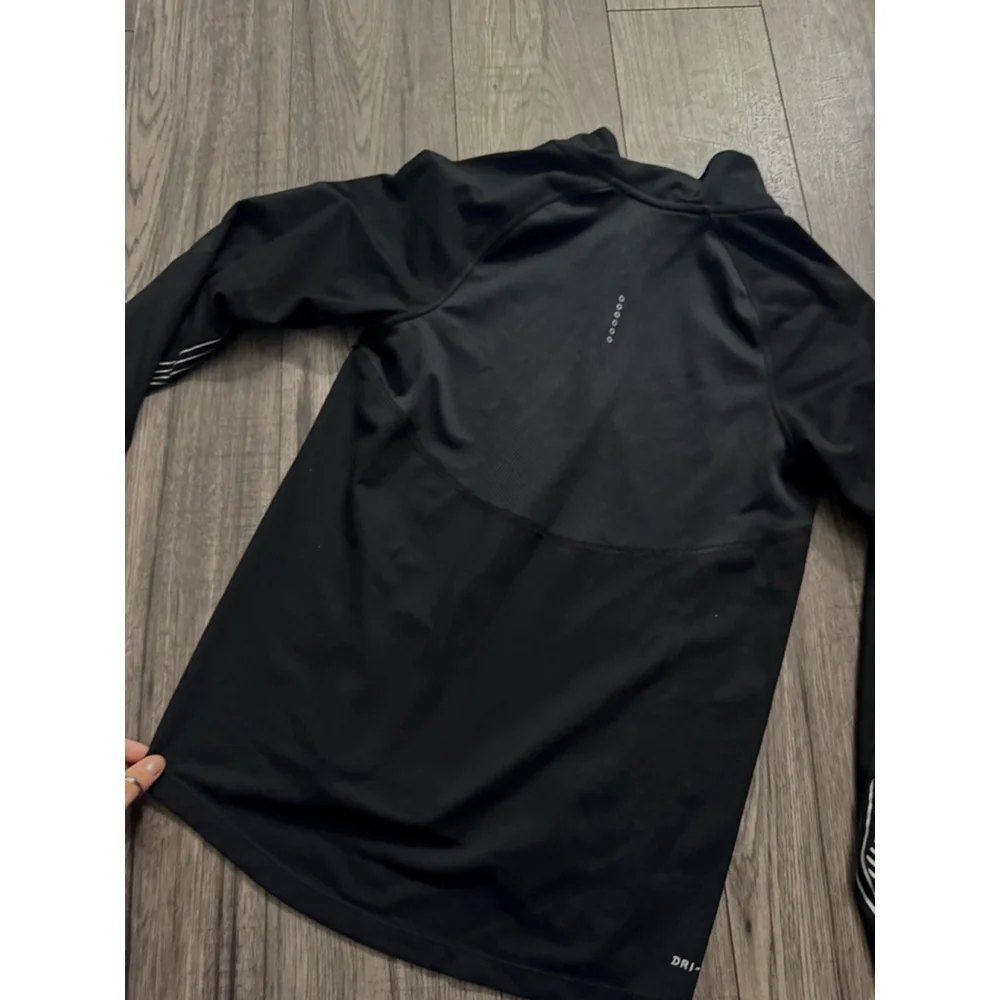 Nike Brand New Flash Element Black and White Dri Fit Size Small QuarterZip $75 - Picture 10 of 13